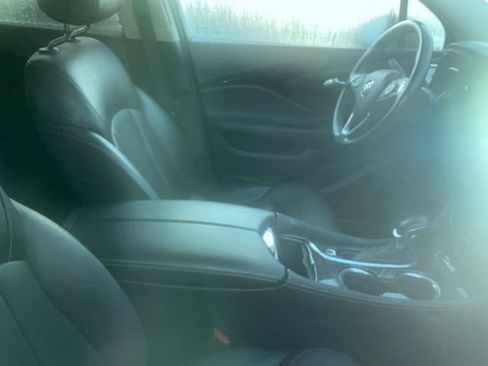 Used 2018 Buick Envision Essence AWD/4WD image 4