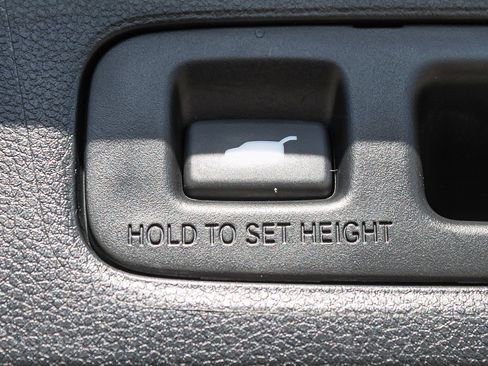 Used 2025 Honda CR-V Sport Touring image 30