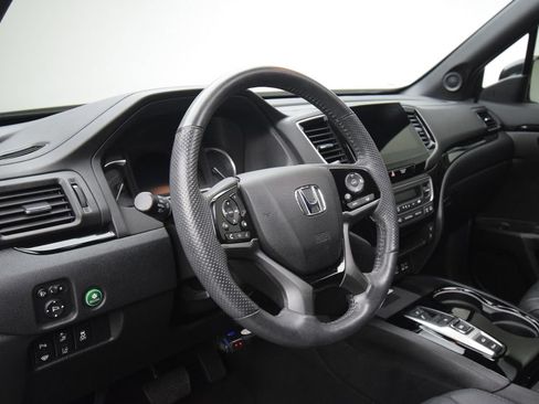 Used 2022 Honda Passport Elite image 11