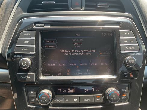 Used 2019 Nissan Maxima 3.5 SV w/ Illumination Package FWD image 21