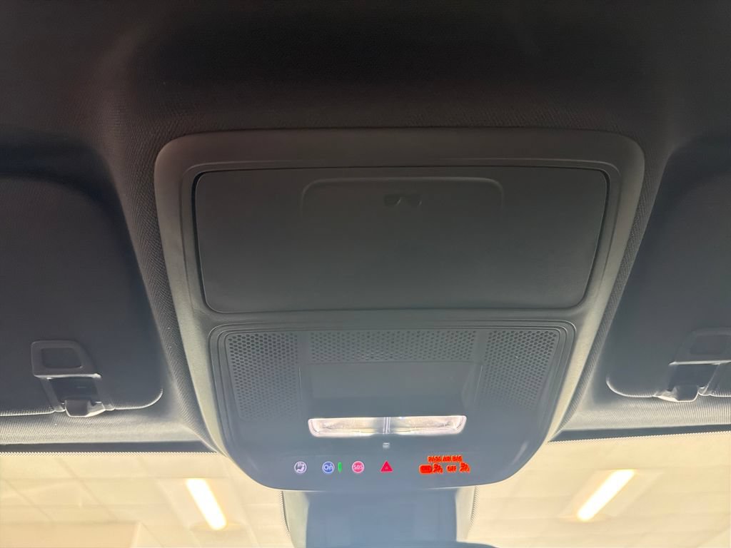 New 2027 GMC Terrain Elevation w/ Elevation Premium Package FWD image 15