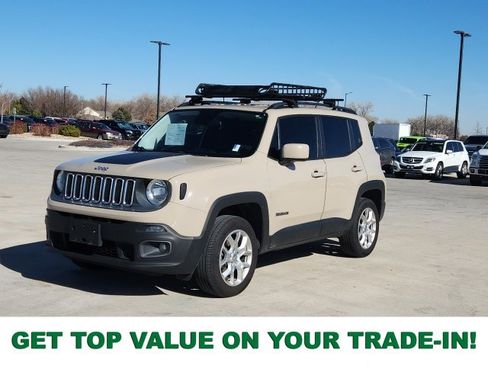 Used 2016 Jeep Renegade Latitude w/ Cold Weather Group image 1