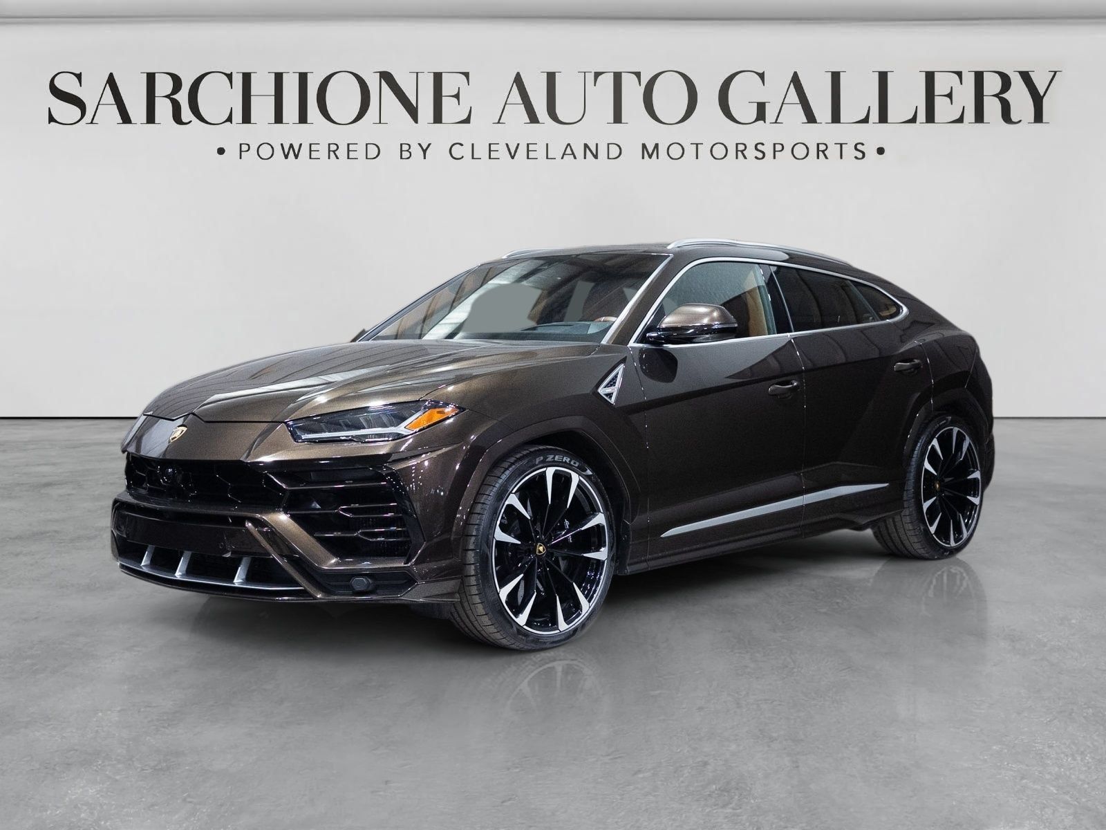 Used 2021 Lamborghini Urus AWD/4WD image 9