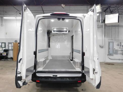 Used 2023 Ford Transit 250 High Roof AWD w/ Exterior Upgrade Package image 83