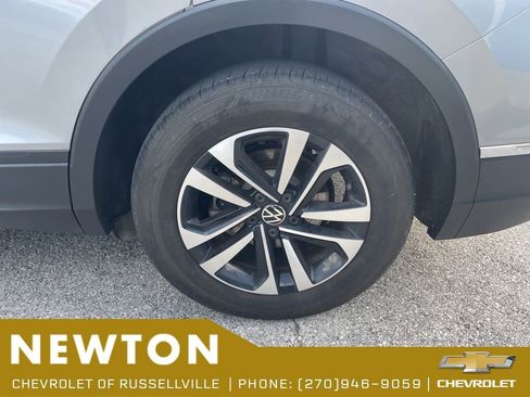 Used 2024 Volkswagen Tiguan S FWD image 40