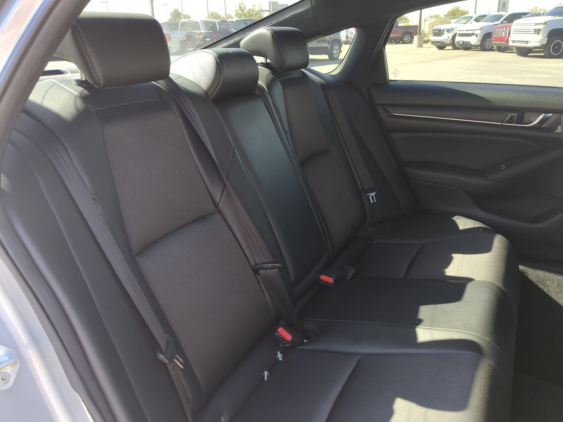 Used 2022 Honda Accord Sport image 30