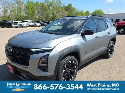 New 2026 Chevrolet Equinox RS w/ Convenience Package III FWD image 4