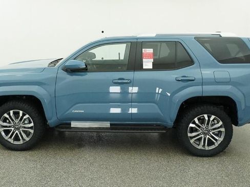 New 2026 Toyota 4Runner Limited AWD/4WD image 3