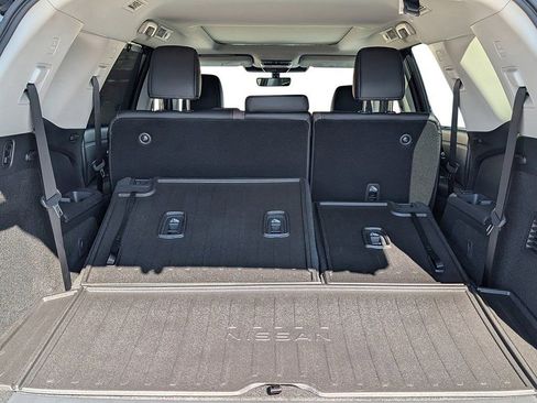 New 2026 Nissan Pathfinder Platinum w/ Cargo Package AWD/4WD image 25