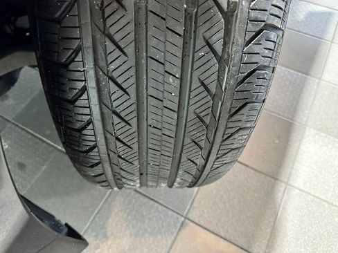 Used 2025 Mercedes-Benz CLE 450 4MATIC Cabriolet image 36