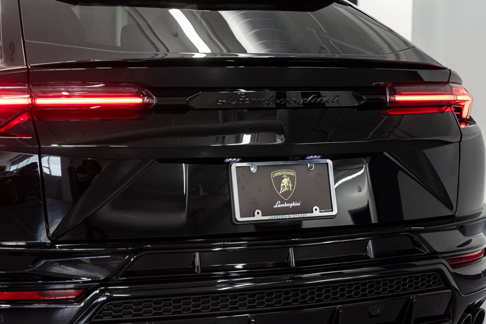 Used 2024 Lamborghini Urus S AWD/4WD image 19