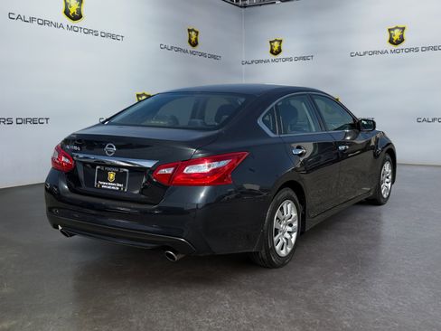 Used 2016 Nissan Altima 2.5 S w/ Power Driver Seat Package image 5