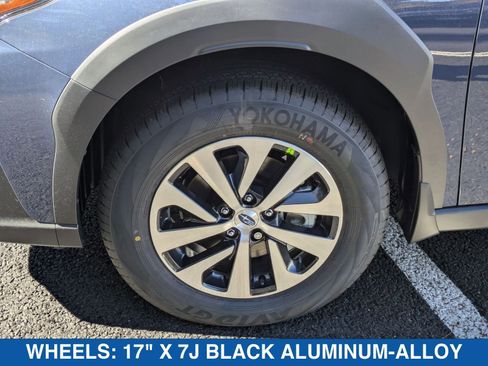 Certified 2025 Subaru Outback Premium AWD/4WD image 7