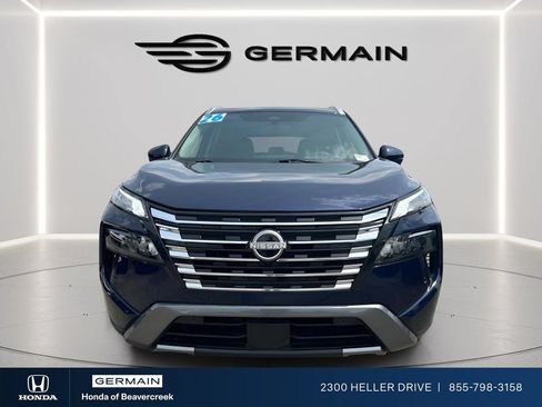 Used 2026 Nissan Rogue SL AWD/4WD image 2