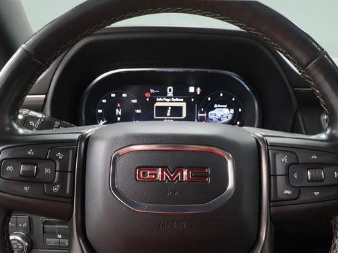 Used 2022 GMC Yukon XL AT4 w/ Max Trailering Package AWD/4WD image 13