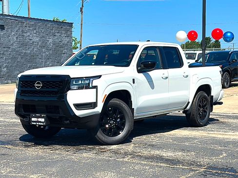 New 2026 Nissan Frontier SV w/ Tow Package AWD/4WD image 2