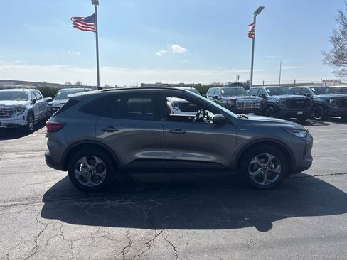 Used 2025 Ford Escape ST-Line Select image 4