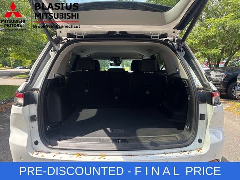 Used 2023 Jeep Grand Cherokee Limited w/ Trailer Tow Prep Group (B) AWD/4WD image 37