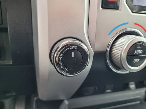 Used 2018 Toyota Tundra Limited image 16