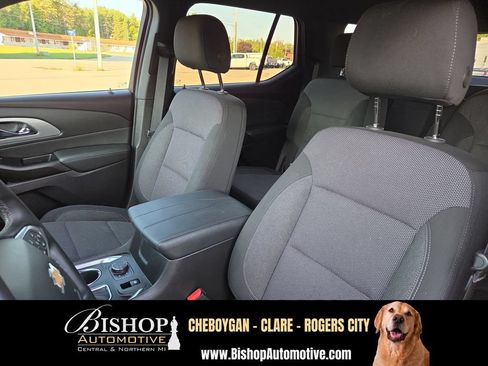 Used 2023 Chevrolet Traverse LT w/ LPO, Floor Liner Package AWD/4WD image 20