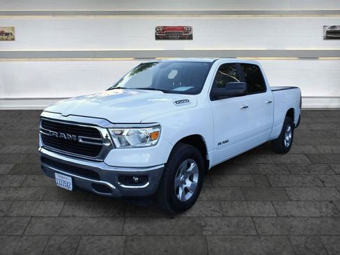 Used 2019 RAM 1500 Big Horn RWD image 3