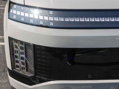 New 2026 Hyundai Ioniq 9 Calligraphy AWD/4WD image 10