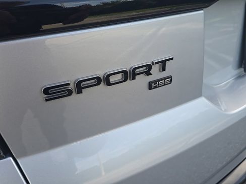 Used 2022 Land Rover Range Rover Sport HSE Silver Edition AWD/4WD image 11