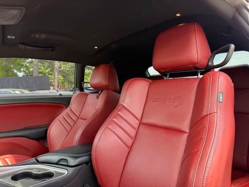 Used 2021 Dodge Challenger SRT Hellcat Redeye image 11