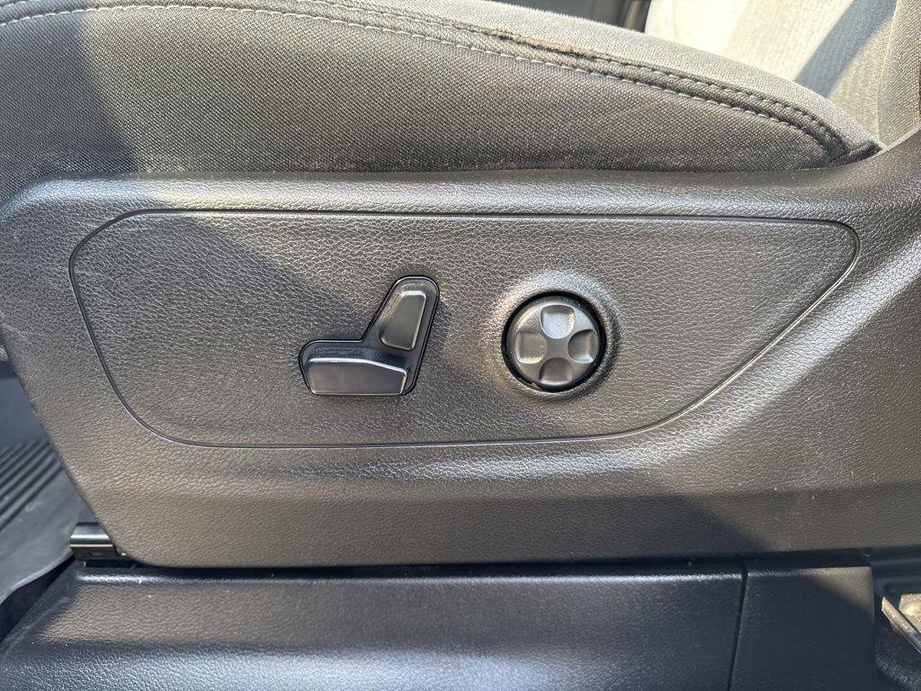Used 2019 RAM 1500 Big Horn AWD/4WD image 31