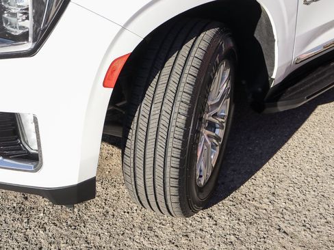 Used 2021 GMC Yukon SLT image 55