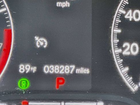 Used 2024 Honda Civic EX image 12