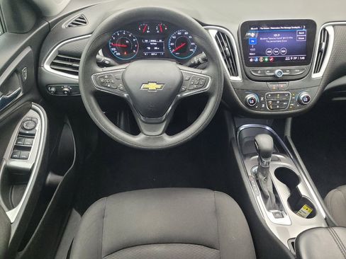 Used 2023 Chevrolet Malibu LT FWD image 22