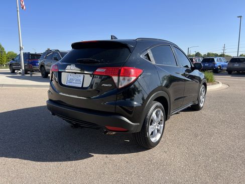 Used 2019 Honda HR-V LX image 10