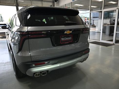 New 2026 Chevrolet Traverse LT w/ LPO, Floor Liner Package FWD image 6