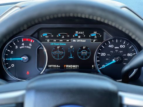 Used 2017 Ford F250 Lariat w/ Lariat Ultimate Package image 14