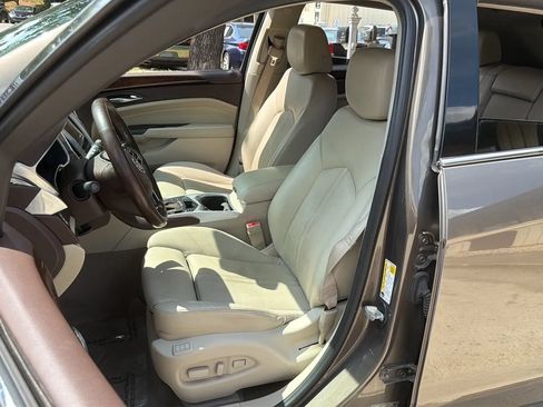 Used 2014 Cadillac SRX Luxury w/ Driver Awareness Package FWD image 15