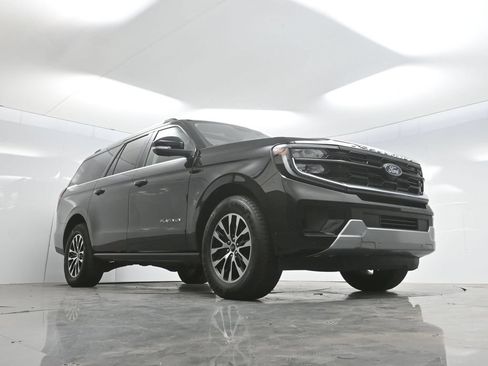 Used 2025 Ford Expedition Max Platinum AWD/4WD image 66