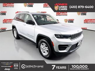 Used 2023 Jeep Grand Cherokee Laredo w/ Luxury Tech Group I AWD/4WD video 1