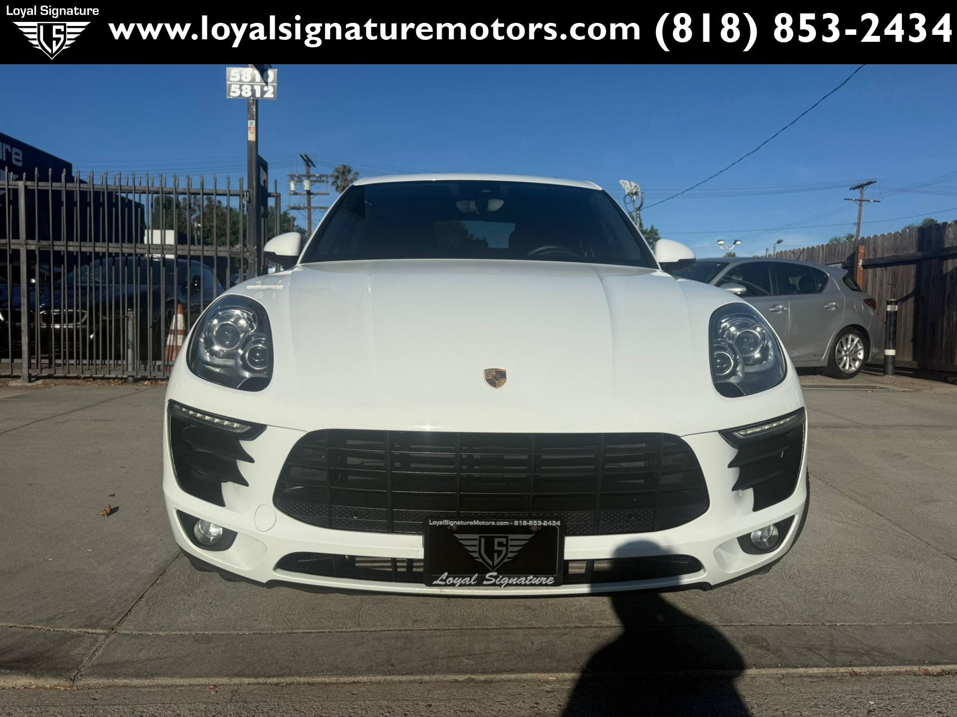 Used 2017 Porsche Macan AWD/4WD image 2