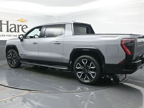 Used 2024 GMC Sierra EV Denali image 34