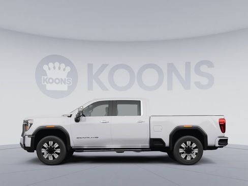 New 2026 GMC Sierra 2500 Denali w/ Denali Reserve Package AWD/4WD image 2