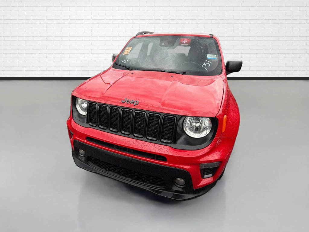 Used 2021 Jeep Renegade Latitude AWD/4WD image 2