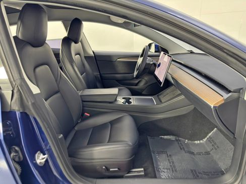 Used 2023 Tesla Model 3 Standard Range image 15