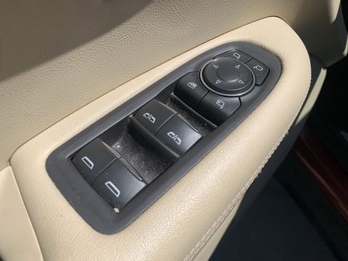 Used 2019 Cadillac XT5 Premium Luxury image 15