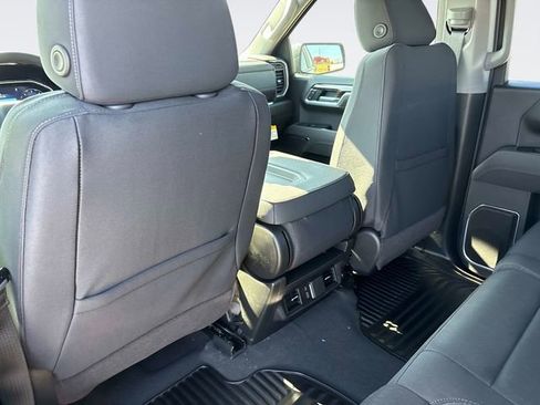 New 2026 Chevrolet Silverado 1500 LT image 16
