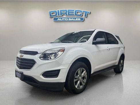 Used 2017 Chevrolet Equinox LS FWD image 3