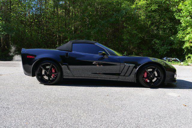 Used 2013 Chevrolet Corvette Grand Sport w/ 3LT Preferred Equipment Group RWD image 11