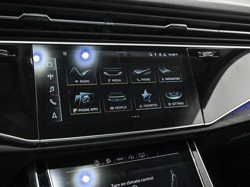 Used 2023 Audi Q8 Premium Plus w/ Premium Plus Package AWD/4WD image 15