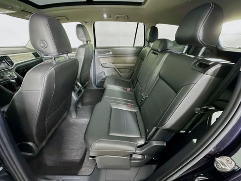 Used 2023 Volkswagen Atlas SEL image 33