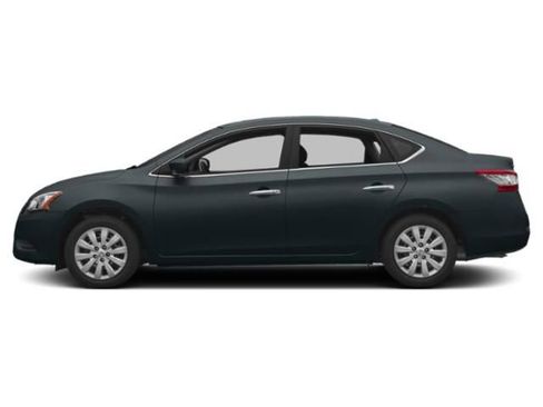 Used 2015 Nissan Sentra SV FWD image 2